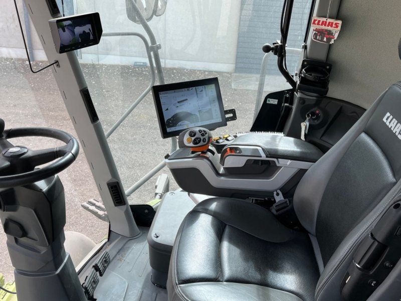 Claas Lion 8800 Convio 1230 + 8800 udstyr til frø høst.