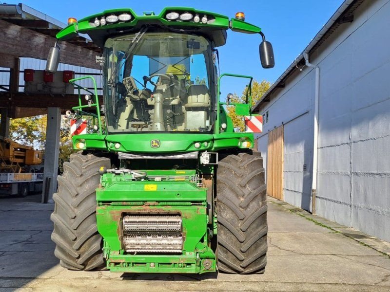 John Deere 9900i