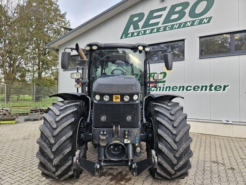 JCB Fastrac 4220