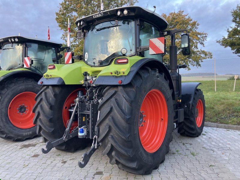 Claas Arion 660 CMATIC CEBIS