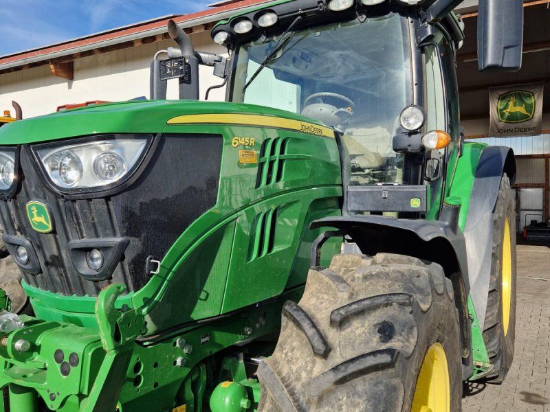 John Deere 6145R
