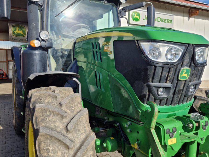 John Deere 6145R