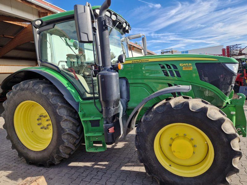 John Deere 6145R