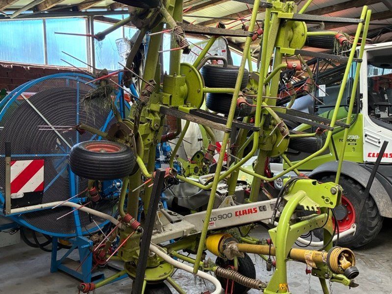 Claas VOLTO 900