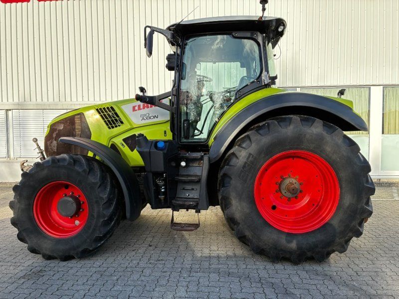 Claas AXION 810 CMATIC