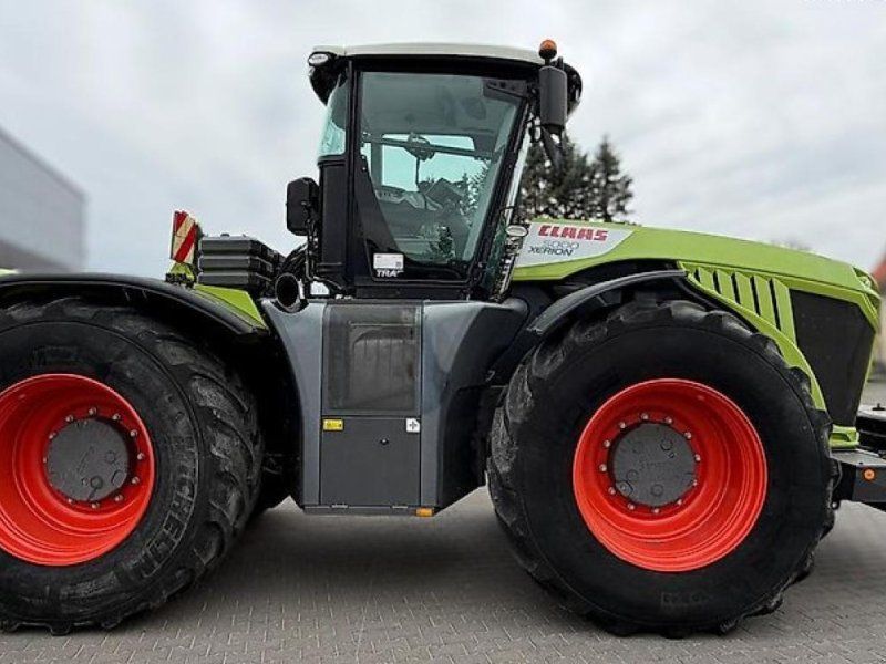Claas Xerion 5000