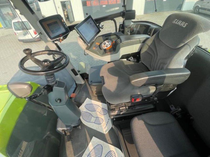 Claas Xerion 4200 Trac