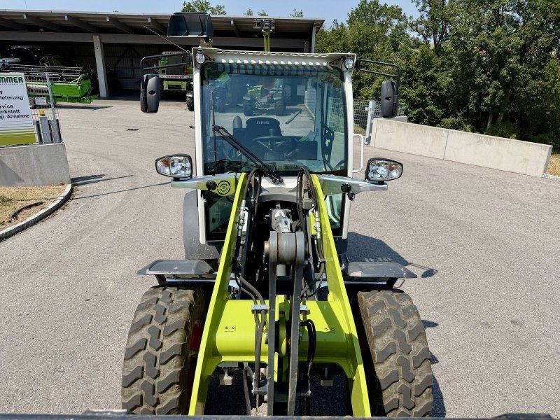 Claas Torion  530 (Hoflader / )