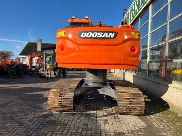 Doosan DX 180 LC-3