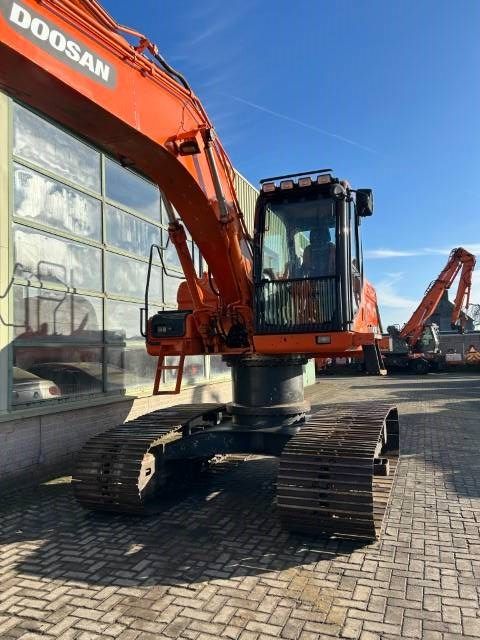 Doosan DX 180 LC-3