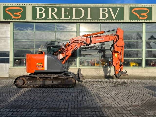 Hitachi ZX 135 US-3