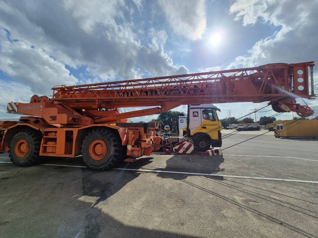 Tadano GR550EX (+ JIB 17m)