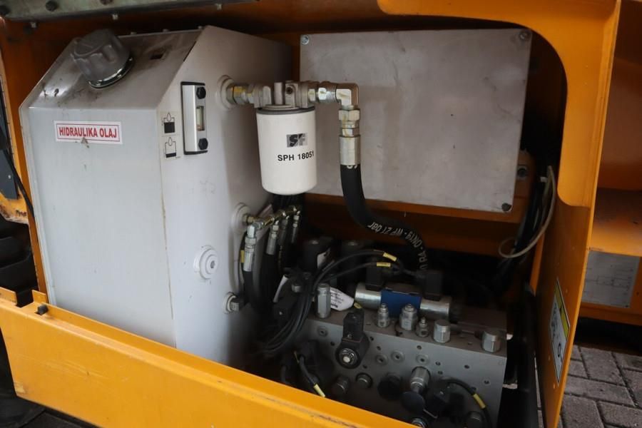 Haulotte Compact 12DX Diesel, 4x4 Drive, 12m Working Height