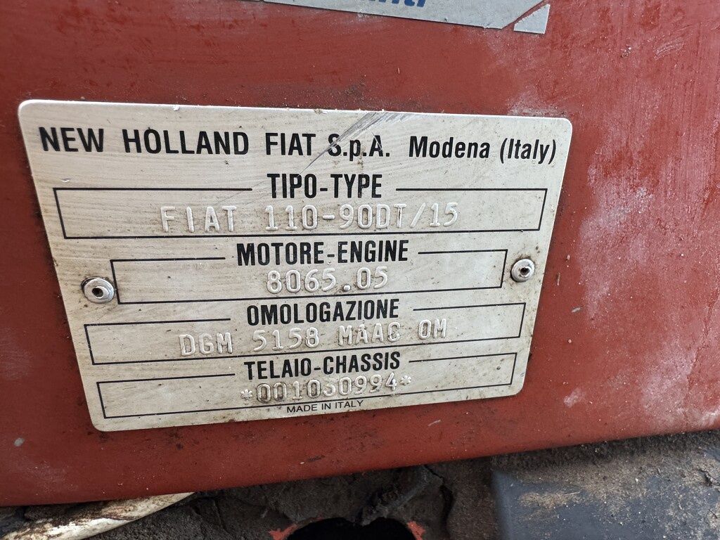 New Holland 110-90 DT