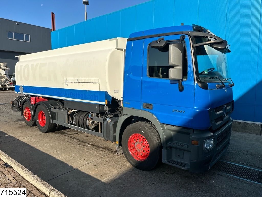 Mercedes Actros 2541 EURO 5, 21.000 Liter, 4 Comp