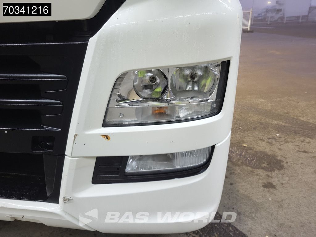 MAN TGX 18.500 4X2 XLX Retarder 2x Tanks Standklima ACC