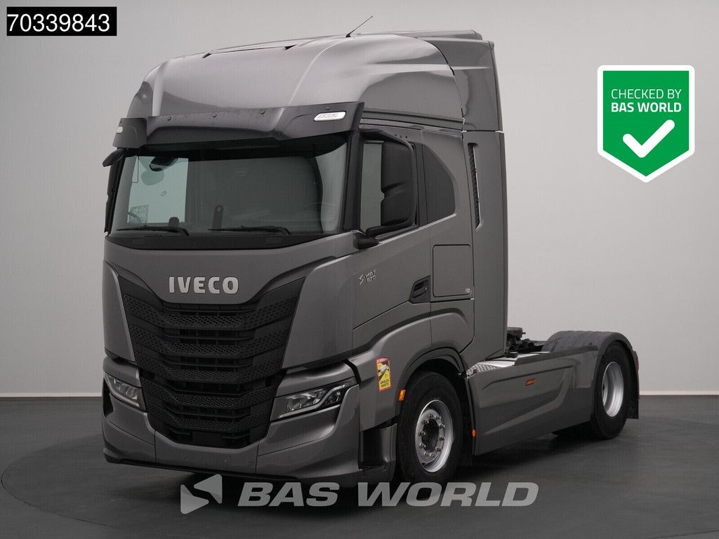 Iveco S-Way 570 4X2 Retarder 2x Tanks Standklima Navi ACC