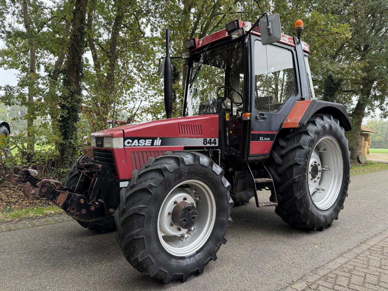 Case IH 844 XL PLUS