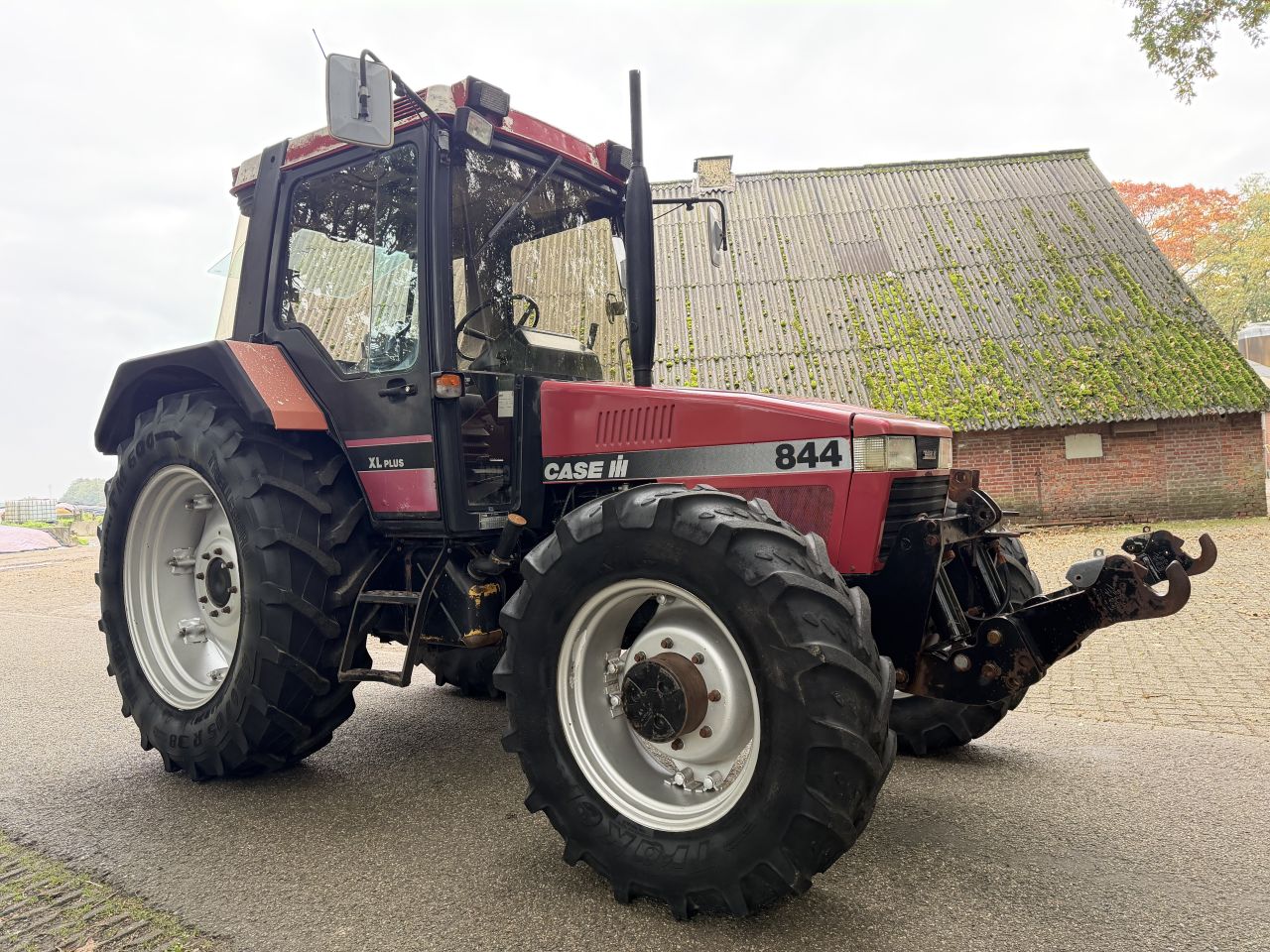 Case IH 844 XL PLUS