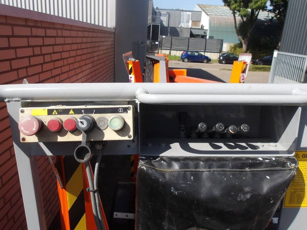 Trailer-mounted aerial work platform Niftylift 170HAC 2016