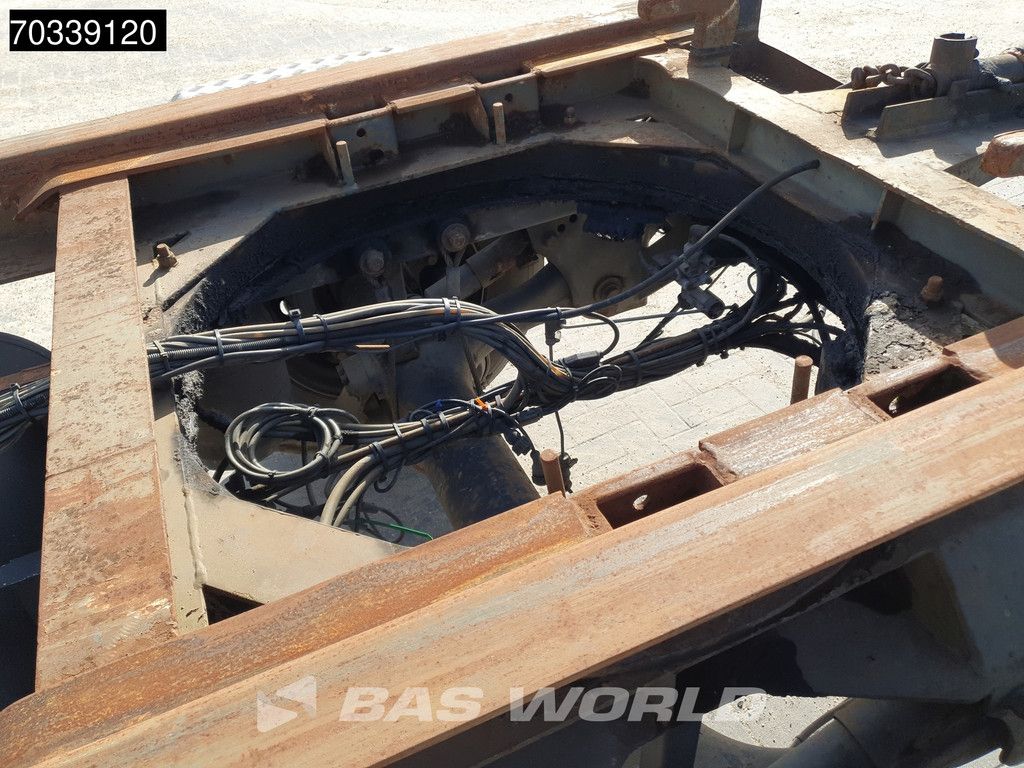 Bulthuis ADGA 10 3 axles APK 09/27 Lift+Steering Axle
