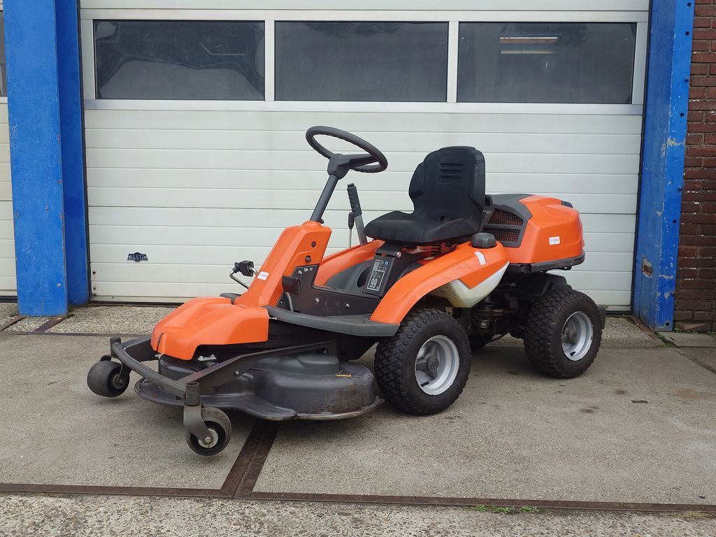 Husqvarna Rider 318