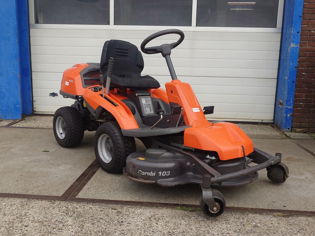 Husqvarna Rider 318