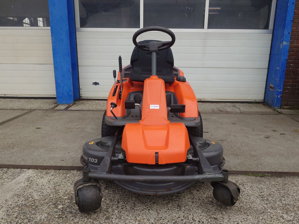 Husqvarna Rider 318