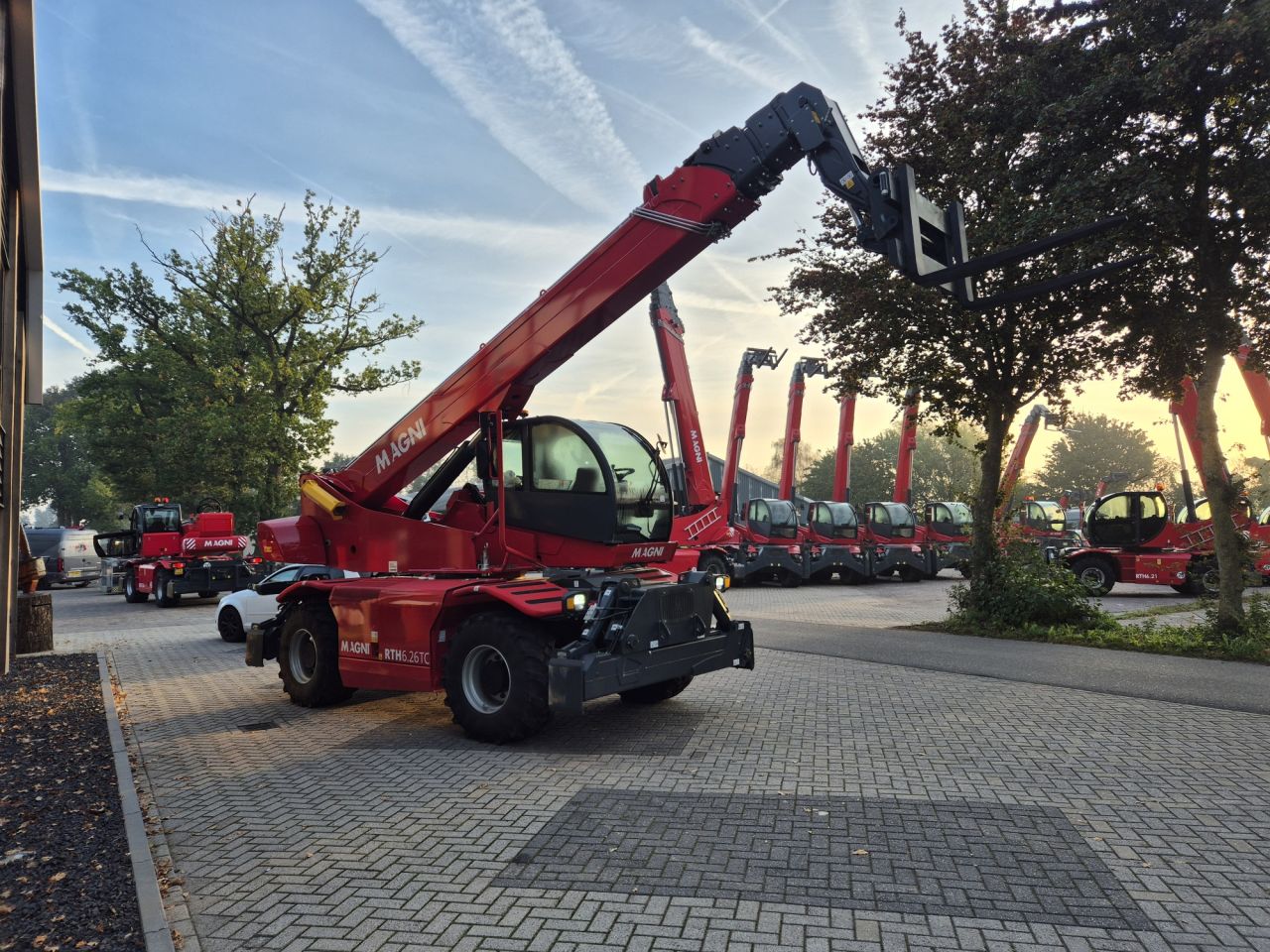 Nieuwe MAGNI RTH 6.26 roterende verreiker met hefhoogte tot 26 m