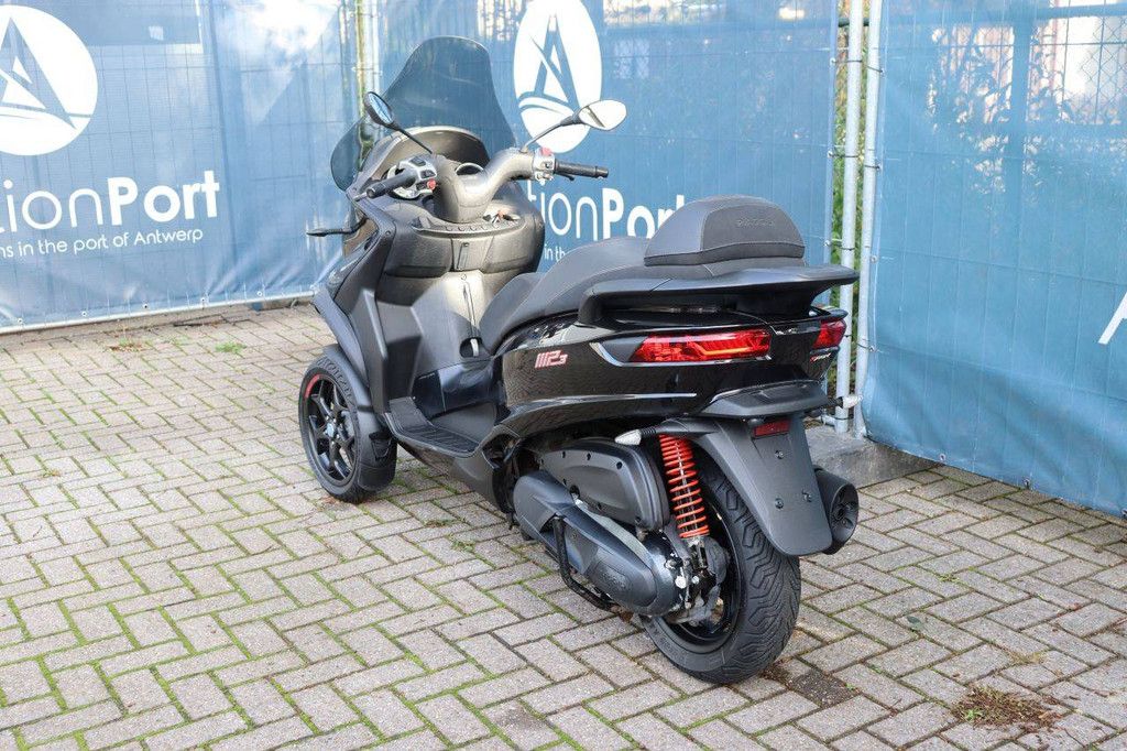Roller Piaggio MP3 350 Benzin 30,6 PS 2020 (Margin)