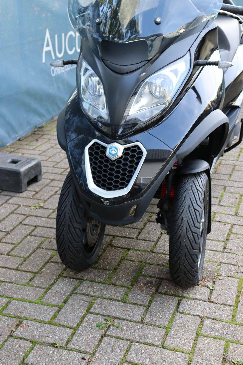 Roller Piaggio MP3 350 Benzin 30,6 PS 2020 (Margin)