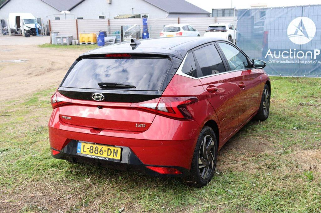 Hyundai i20 Petrol 100hp Passenger Car 2021