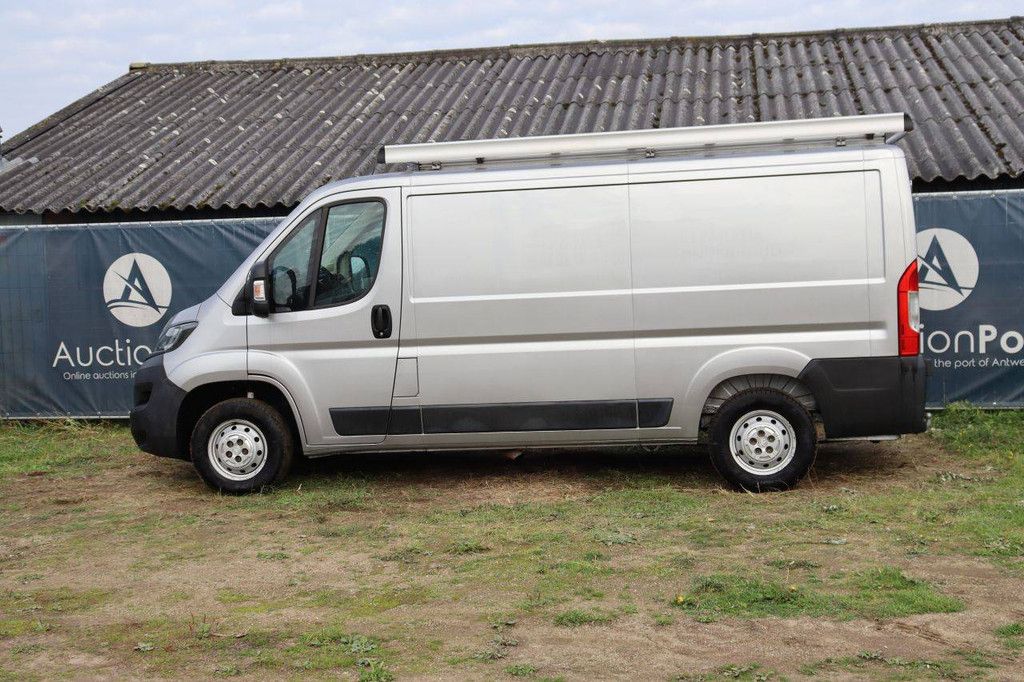 Peugeot Boxer Diesel 140hp Van 2020