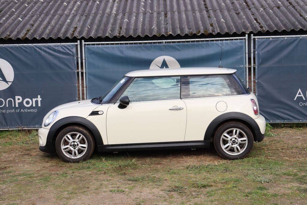 Personenauto Mini One Benzine 75pk 2011