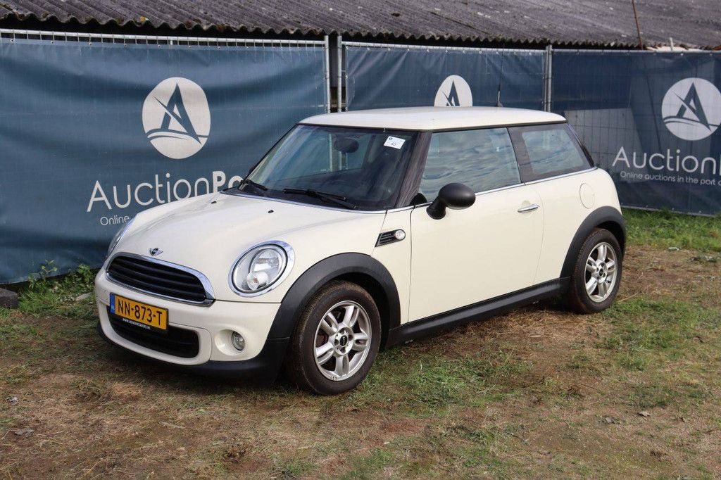 Personenauto Mini One Benzine 75pk 2011