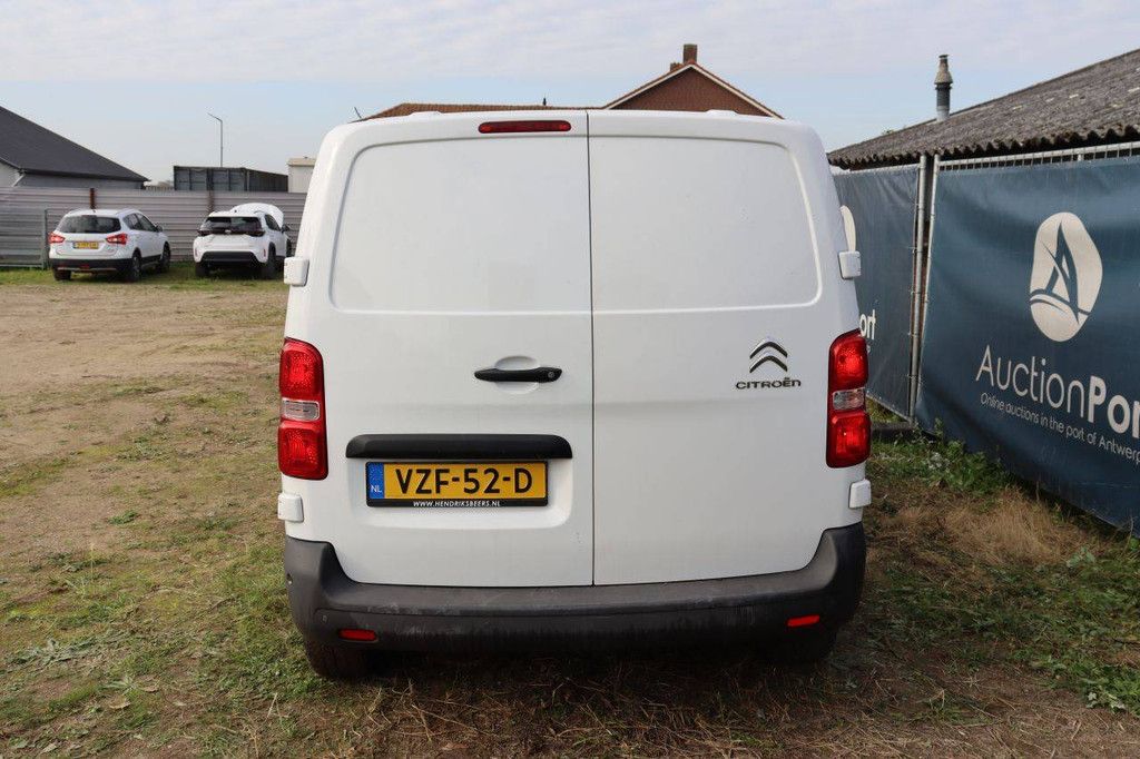 Citroën Jumpy Diesel Van 123hp 2021