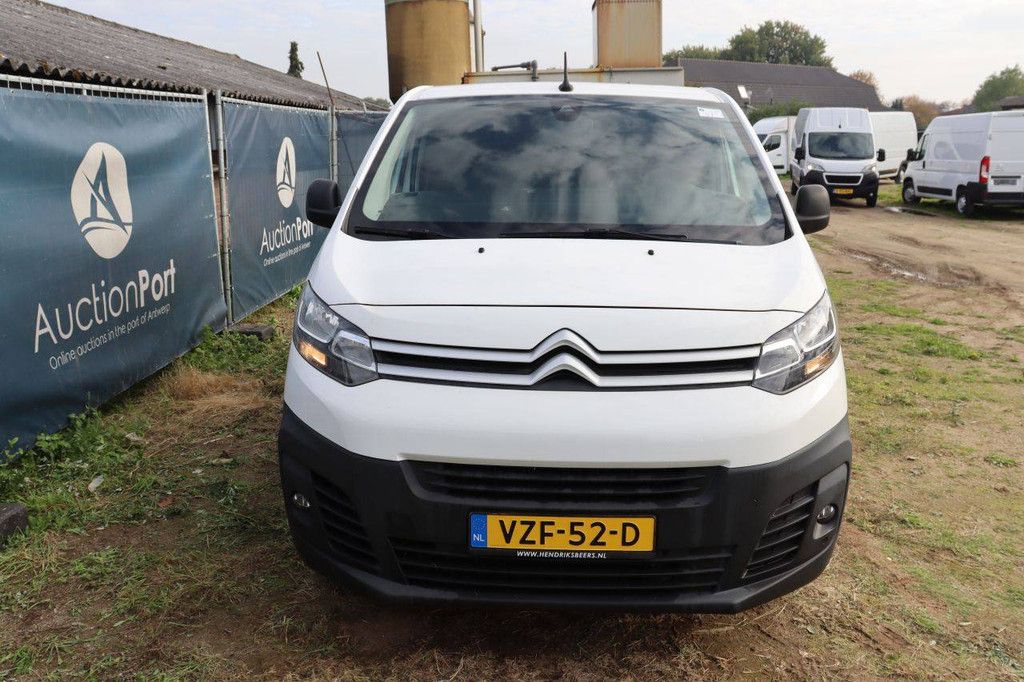 Citroën Jumpy Diesel Van 123hp 2021