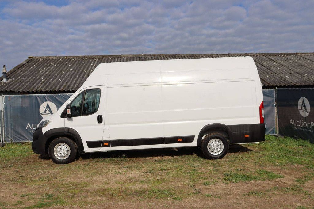 Peugeot Boxer Diesel 165 PS Van 2021