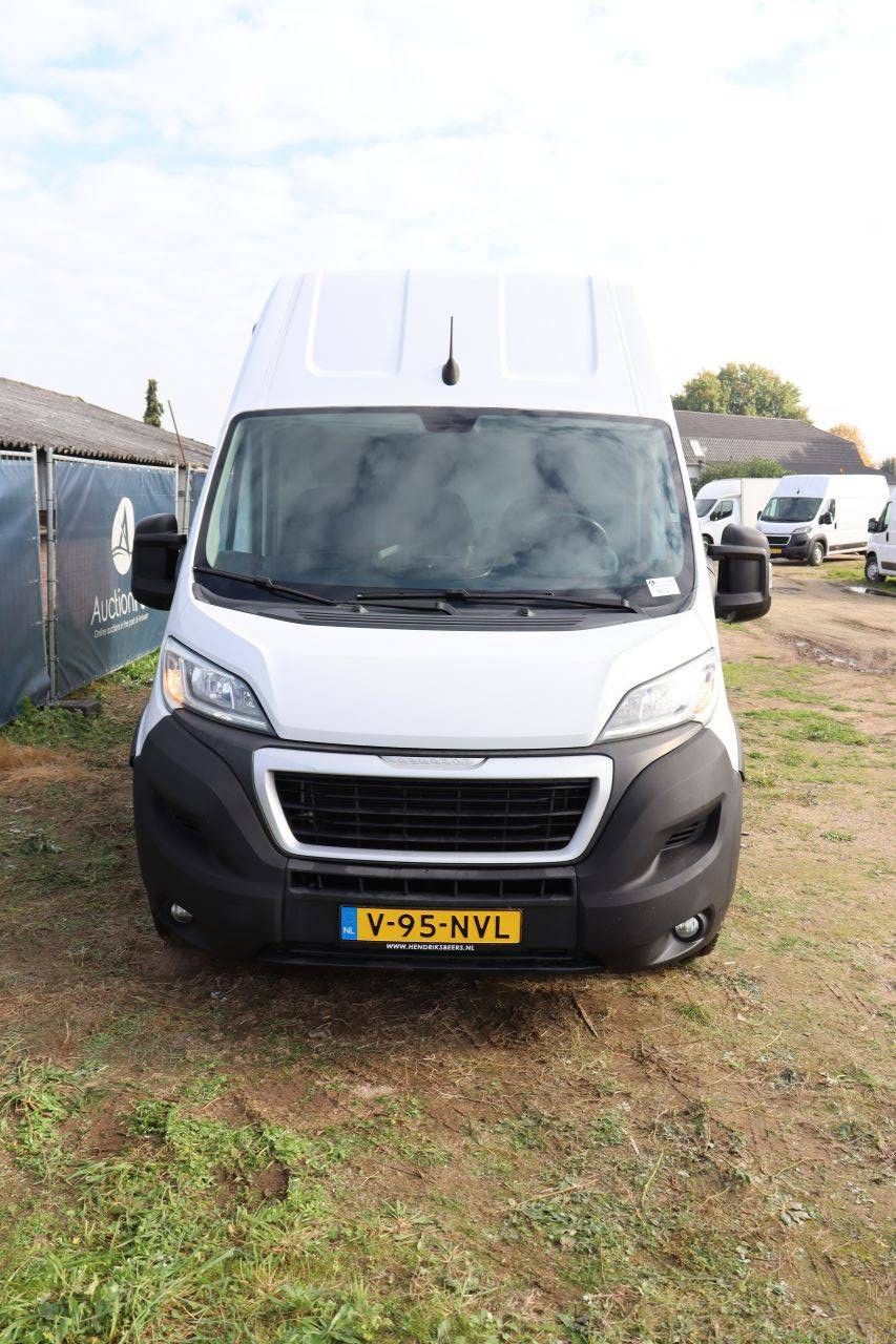 Peugeot Boxer Diesel 165 PS Van 2021
