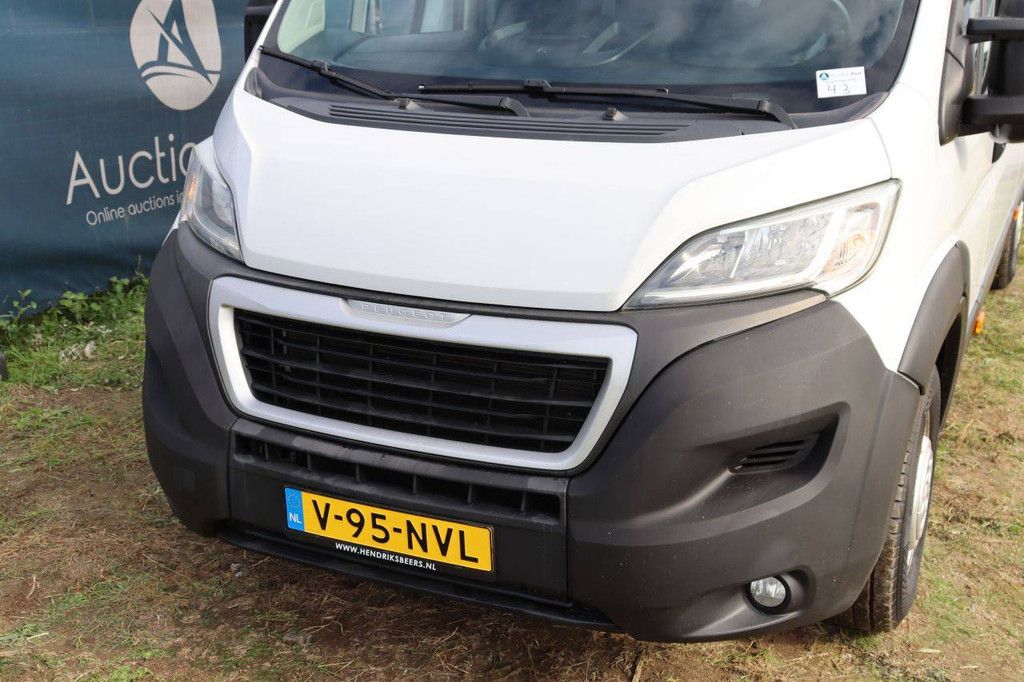 Peugeot Boxer Diesel 165 PS Van 2021