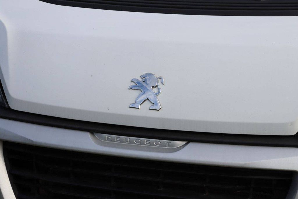 Peugeot Boxer Diesel 165hp Van 2021