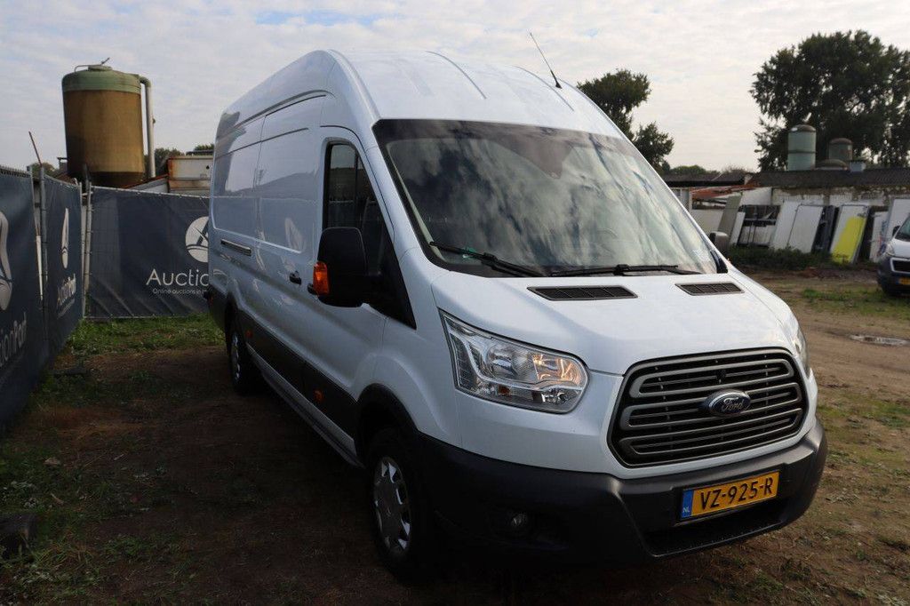 Ford Transit Diesel Van 131 PS 2016