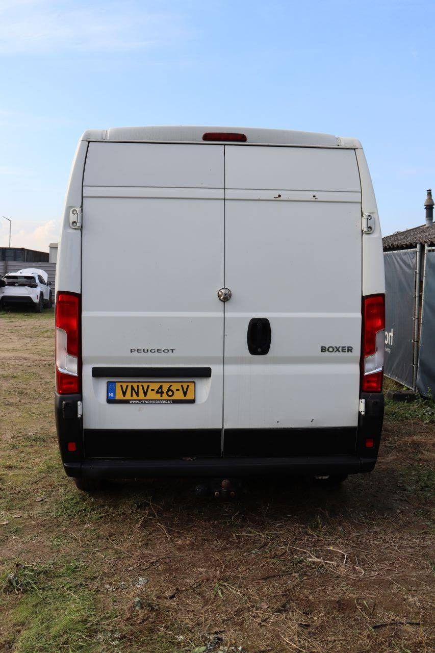 Peugeot Boxer Diesel Van 131hp 2018