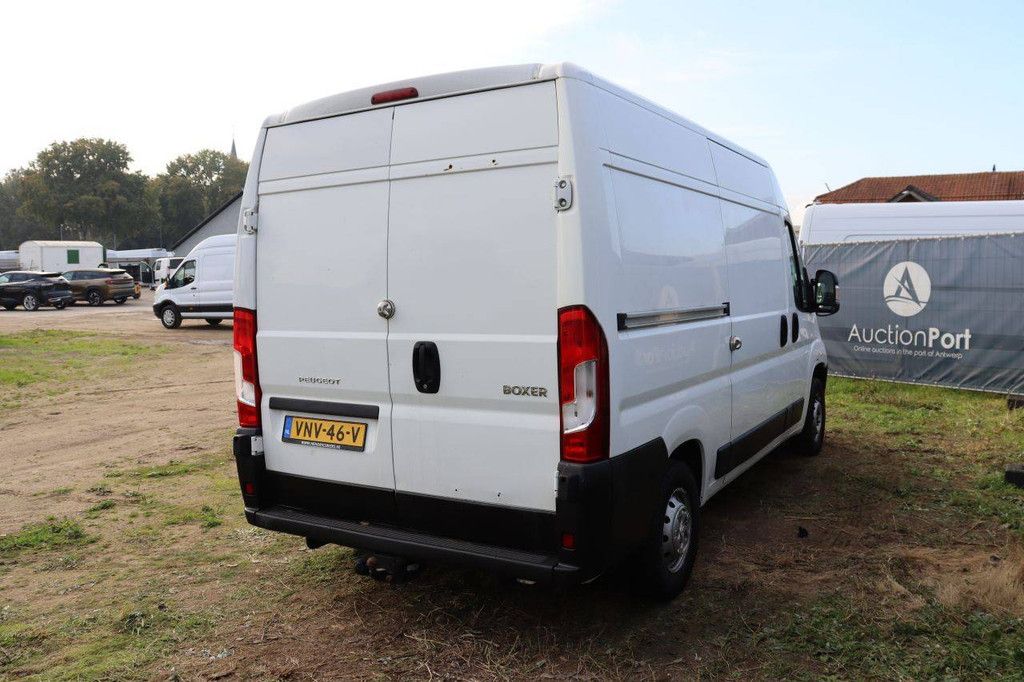 Peugeot Boxer Diesel Van 131hp 2018