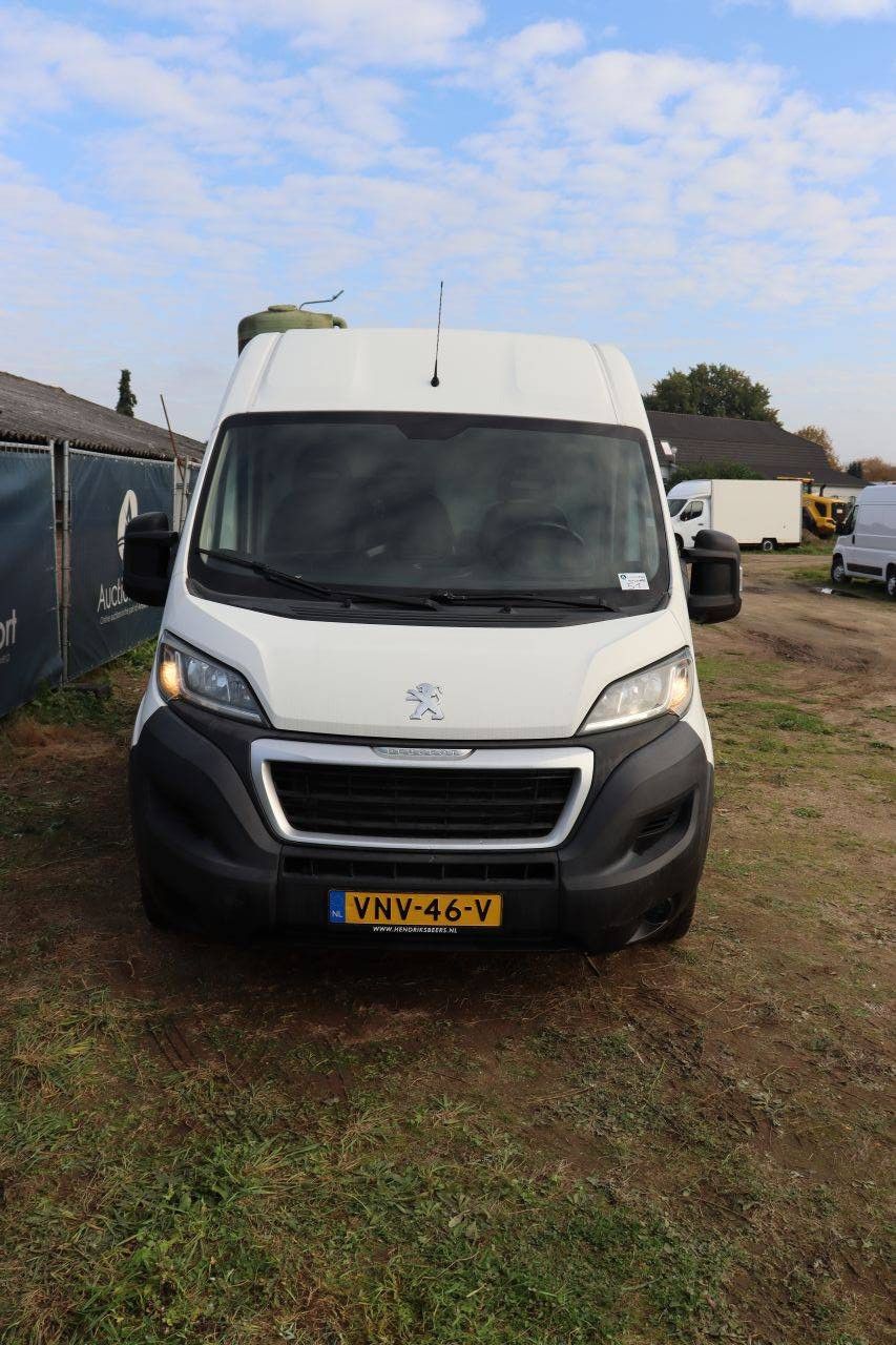 Peugeot Boxer Diesel Van 131hp 2018