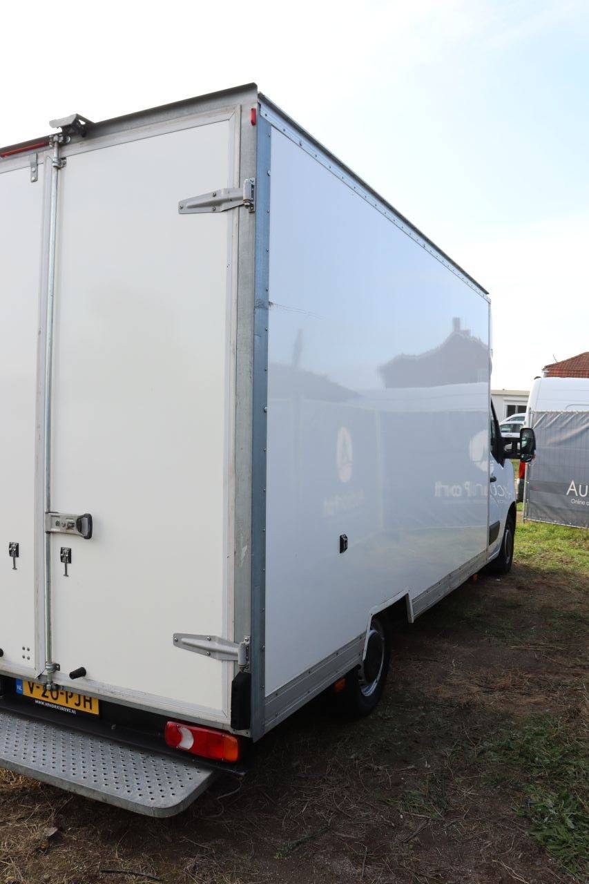 Renault Master Diesel Box Truck 146hp 2023