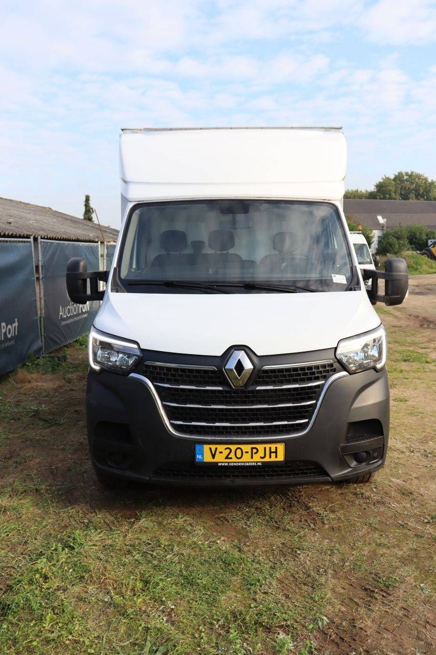 Renault Master Diesel Box Truck 146hp 2023