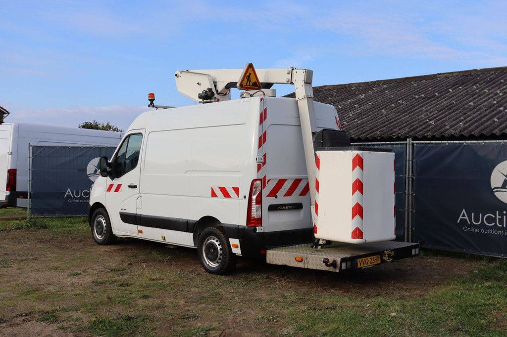 Renault Master Diesel 125 PS, Baujahr 2015, Hubarbeitsbühne