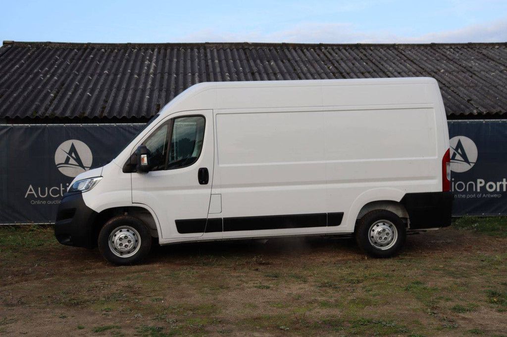 Opel Movano Diesel 140 PS Van 2022