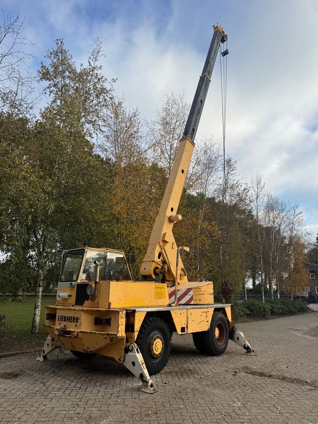 Liebherr L LI1012 Hijskraan